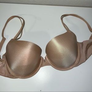 Victoria secret bra new condition 32DD